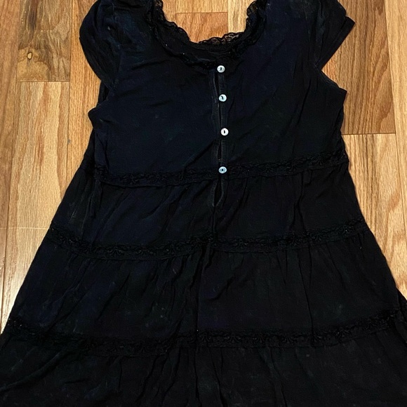 Black top by POL - medium - Picture 2 of 3